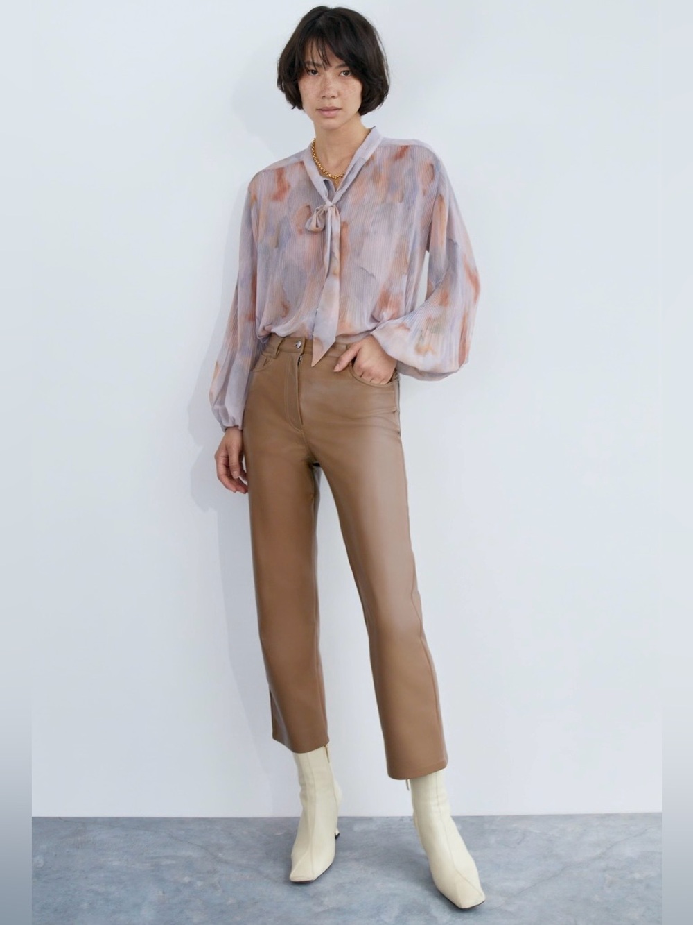 Aritzia Wilfred Melina Cropped Vegan Leather Pant in Constant Camel
